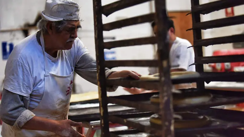 Elaboración-de-Rosca-de-Reyes-en-Durango 